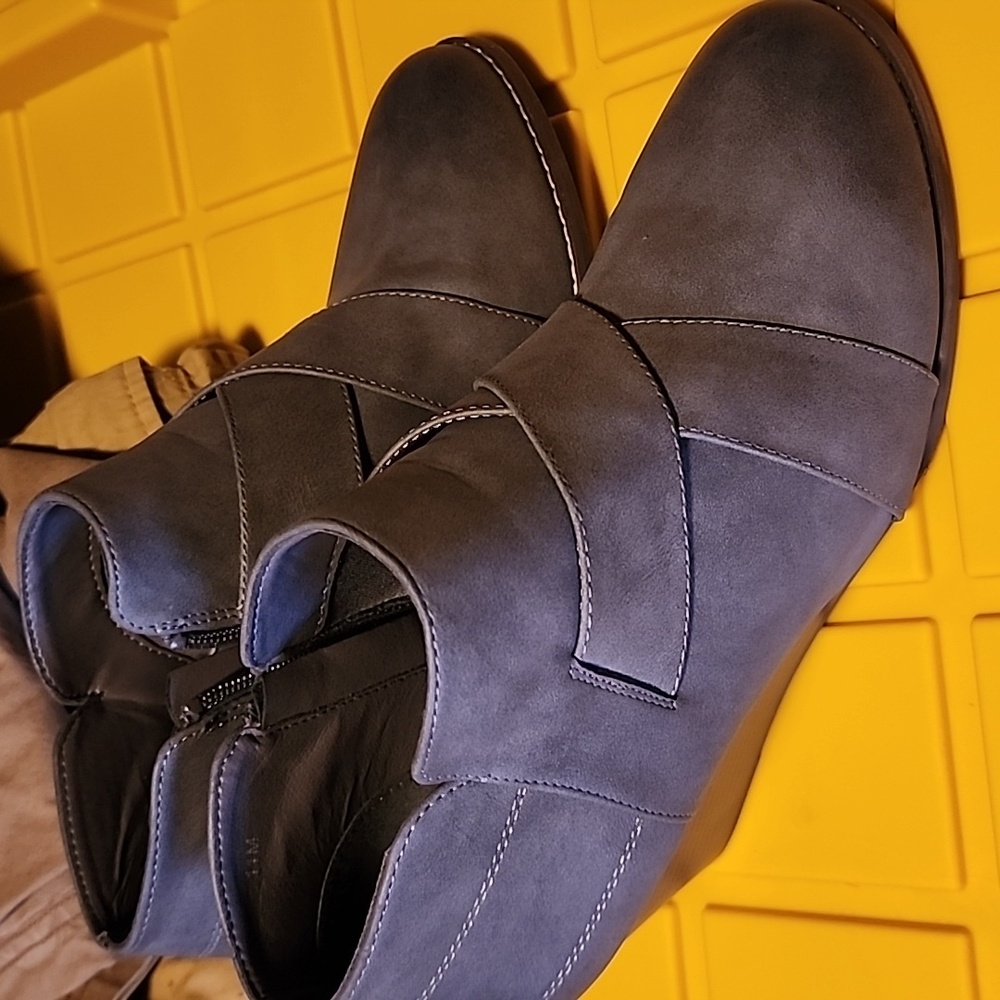 Womens booties